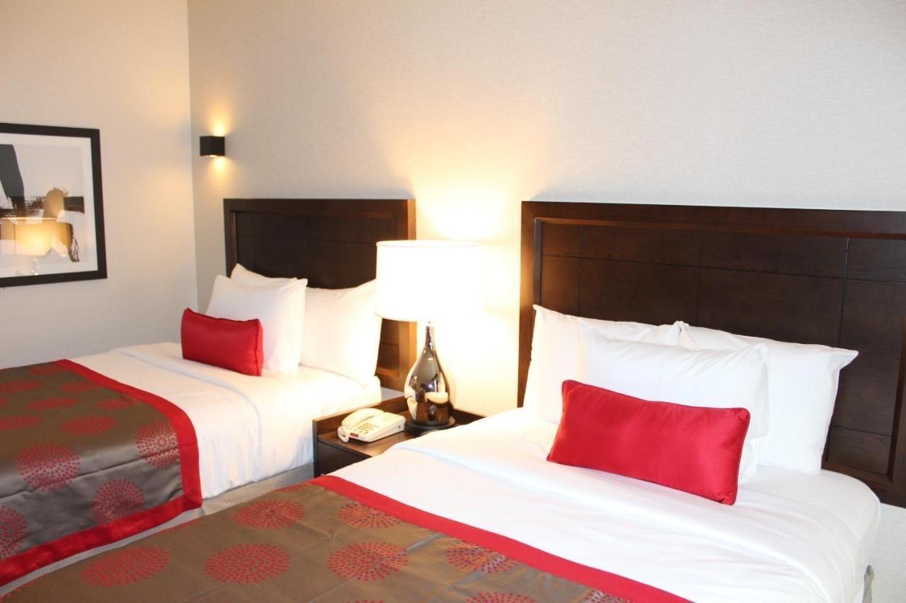 Ramada By Wyndham Bronx Terminal Hotel New York Kültér fotó