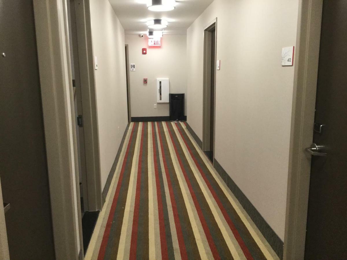 Ramada By Wyndham Bronx Terminal Hotel New York Kültér fotó