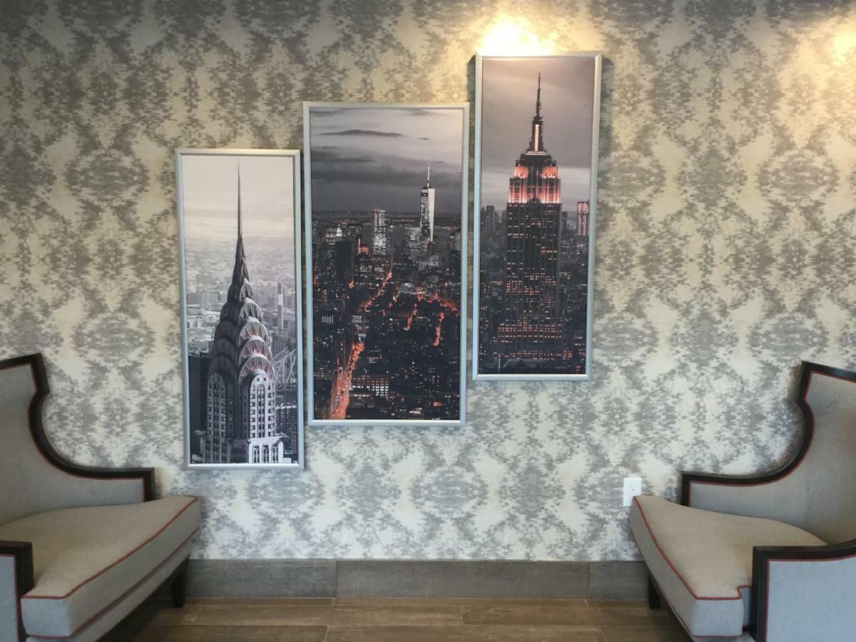 Ramada By Wyndham Bronx Terminal Hotel New York Kültér fotó