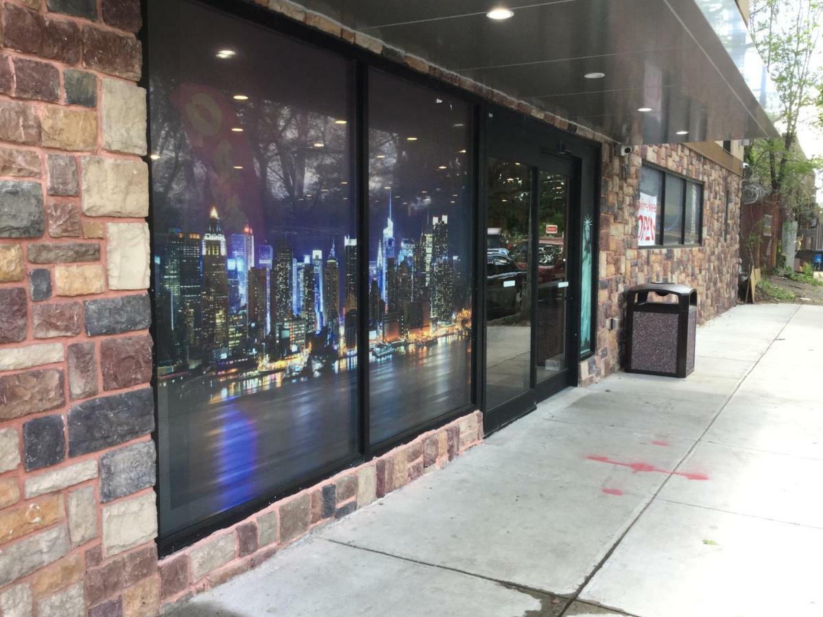 Ramada By Wyndham Bronx Terminal Hotel New York Kültér fotó